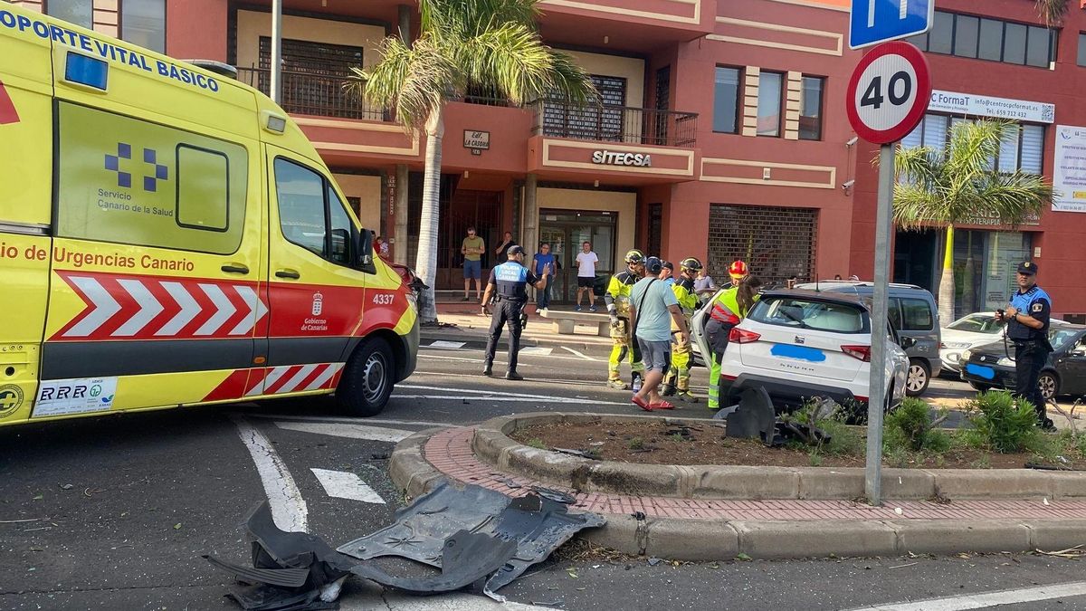 Accidente de tráfico en La Cuesta 2