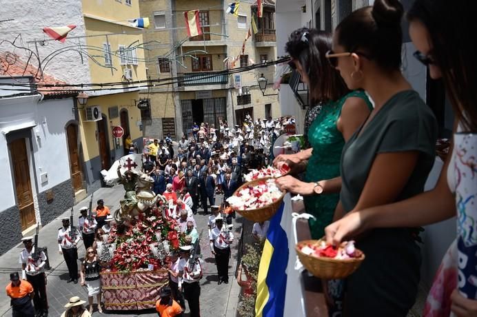 PROCESION DE SANTIAGO EN TUNTE