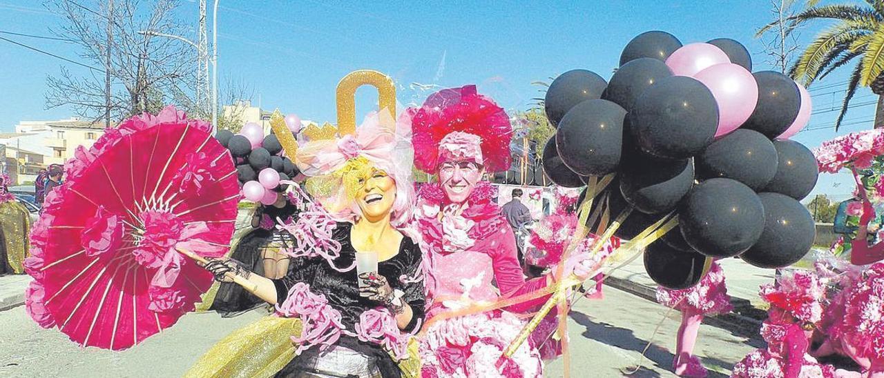 El Dijous Jarder del proper dia 24 marca l’inici del Carnaval. A la imatge, la Rua de Lloseta de 2020.