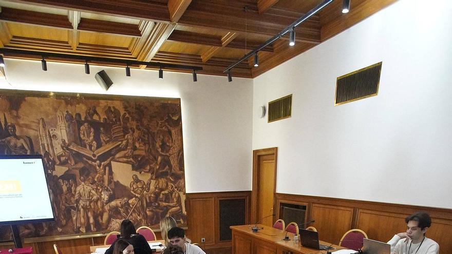 Les imatges de la hackató a la Cambra de Comerç de Girona