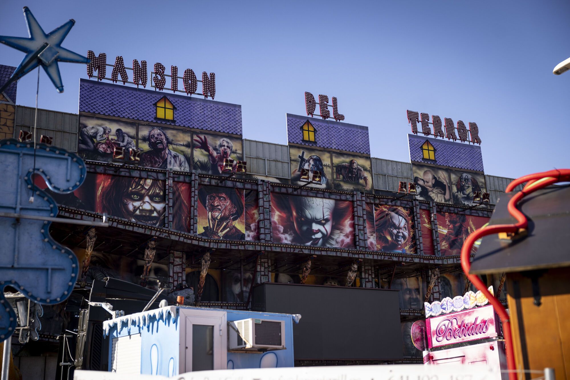 El recinto ferial de Valdespartera ultima detalles para su apertura este viernes