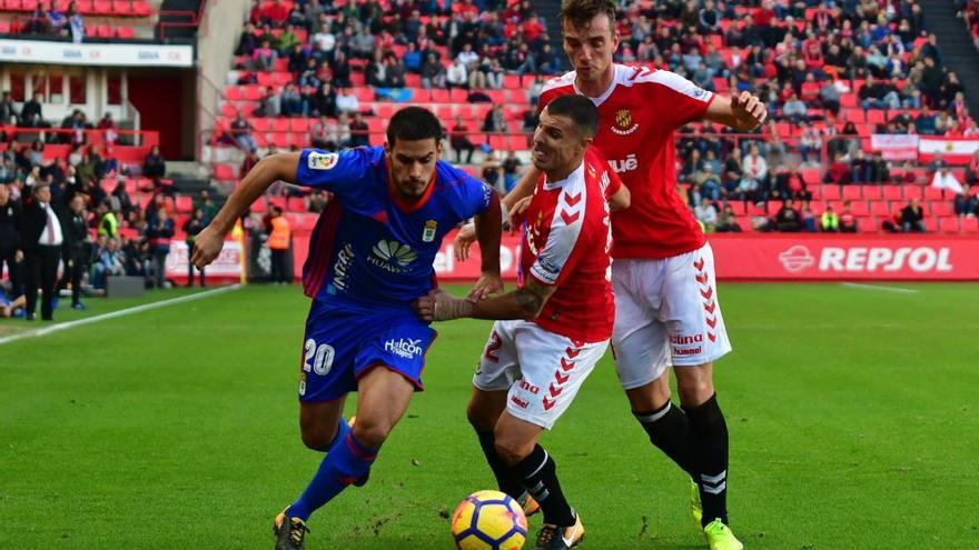 Cotugno, durante el partido de Tarragona ante el Nástic.