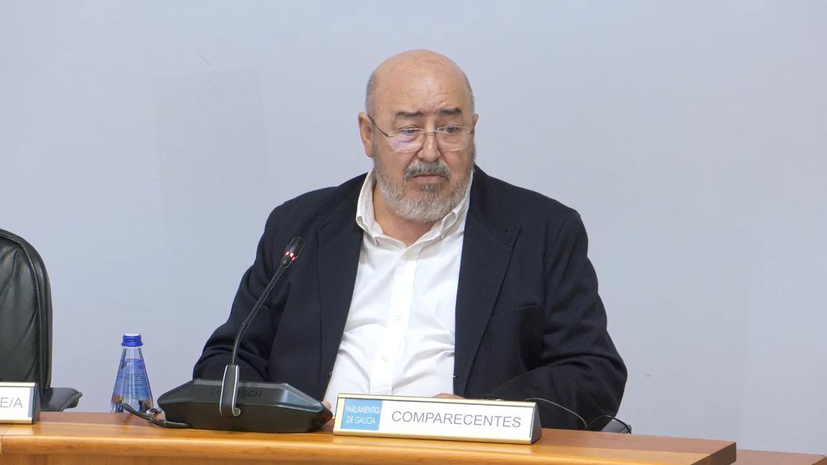 Roberto García, en el Parlamrento de Galicia
