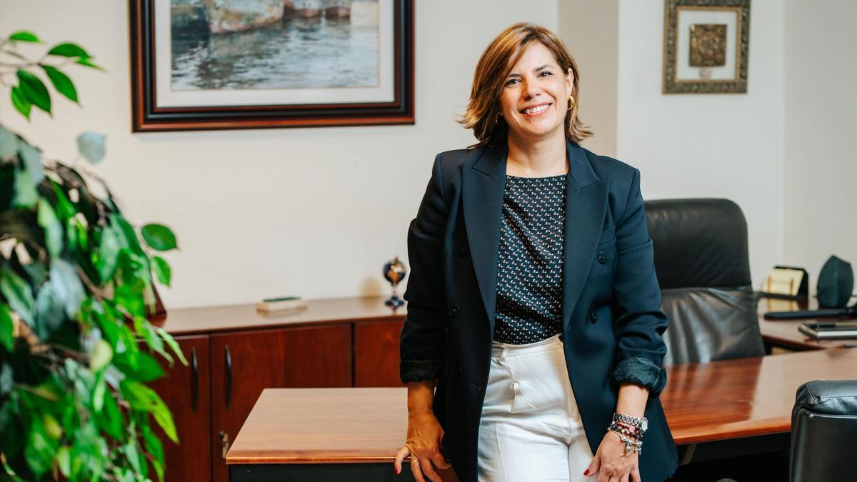 Gloria Oramas Reyes, Decana del Ilustre Colegio de Procuradores de Santa Cruz de Tenerife.