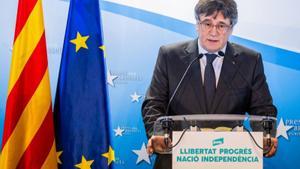 Puigdemont suspèn la negociació, però no trenca ponts amb el PSOE