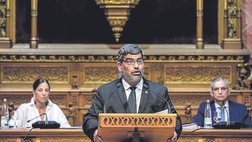 Vox defiende a Bestard y justifica el uso personal de coches oficiales: "Se trata de eficiencia económica, realiza cientos de kilómetros cada día"