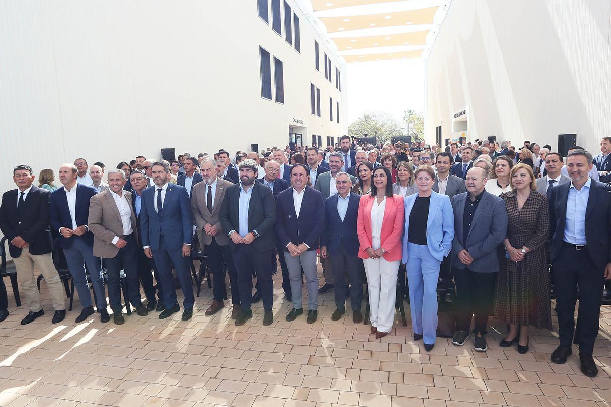 La diputada de Ciclo Hídrico resalta la “transcendencia” de esta infraestructura para la supervivencia del sureste español