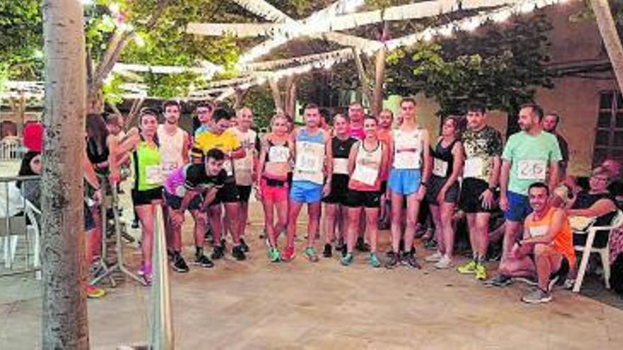 Adrián Guirado y Verónica Castro ganan en Muro en la ‘Cursa Revetla de Sant Joan’