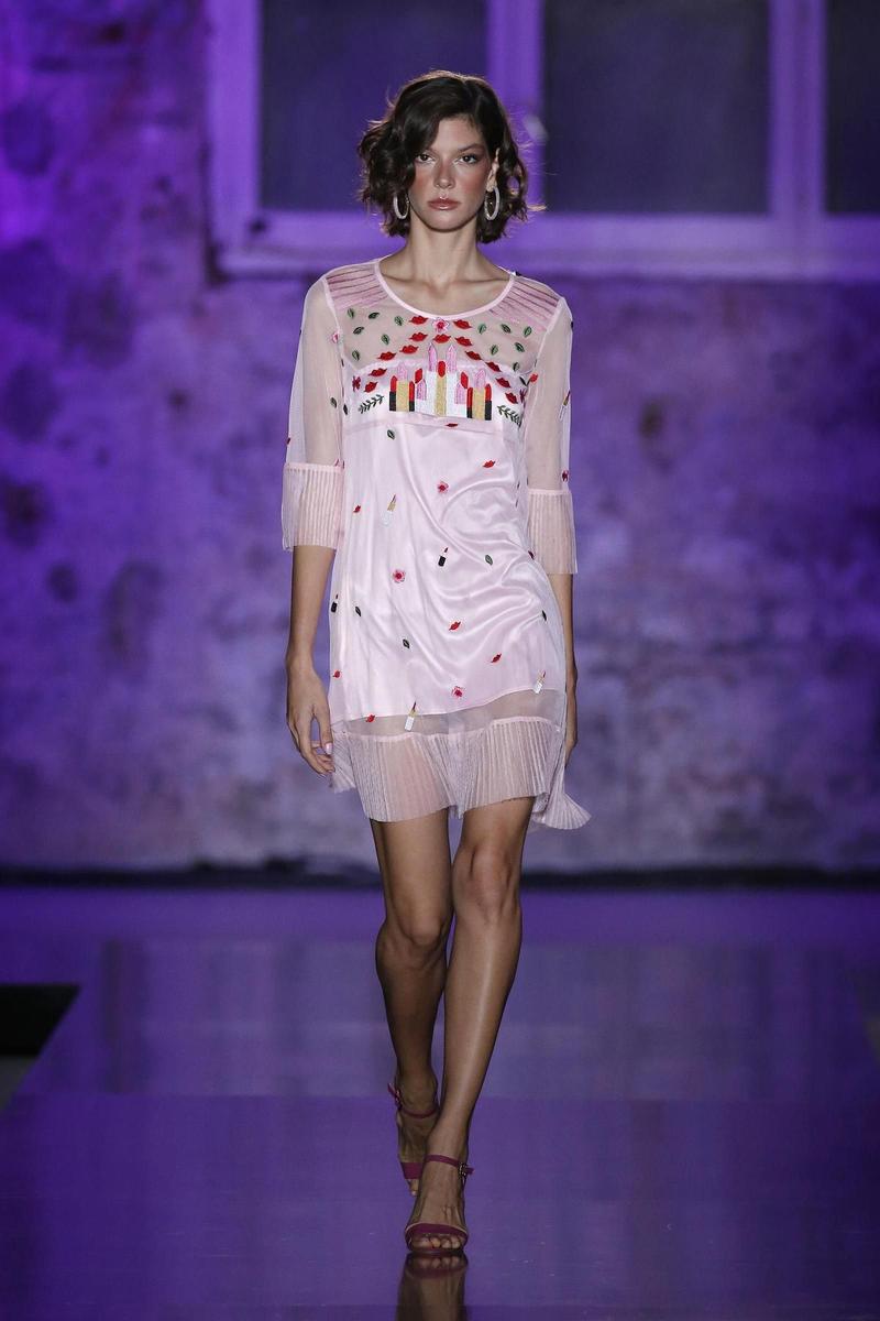 Lola Casademunt 080 Barcelona Fashion