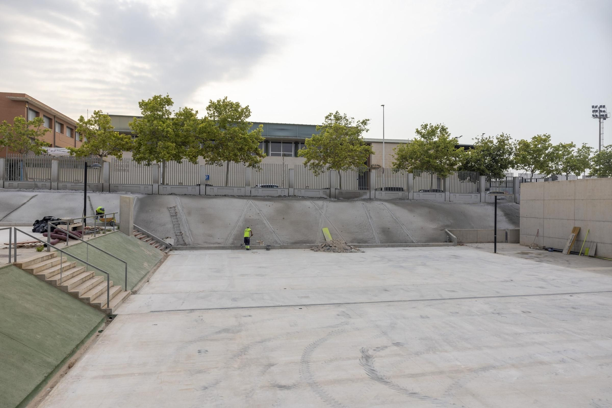 Visita a la rehabilitación de la zona de raquetas de la Ciudad Deportiva de Torrevieja