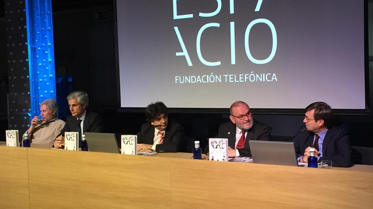 Presentación del libro 'Episodios extraordinarios de la historia de España'