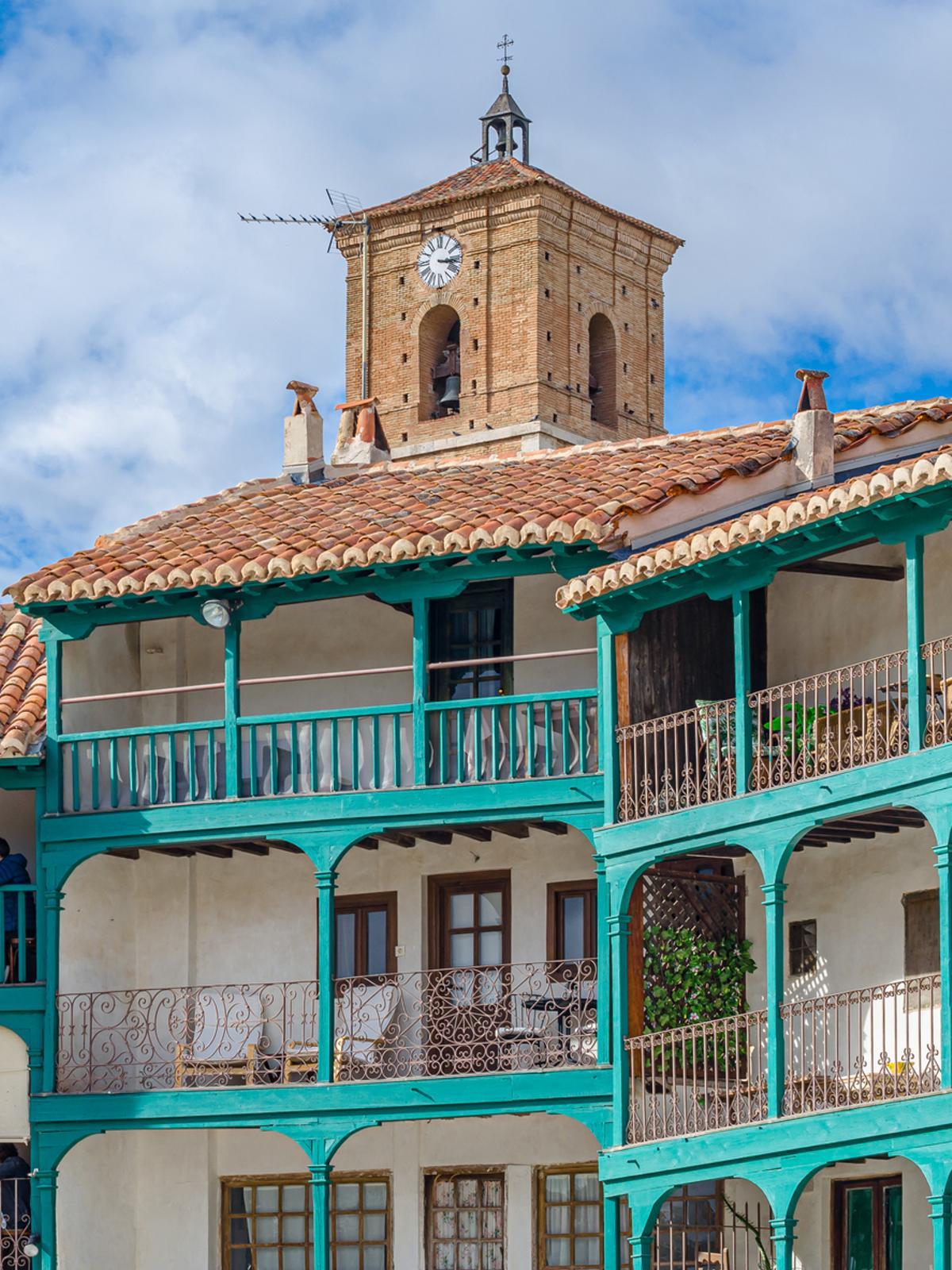 Torre del reloj en Chinchón, España