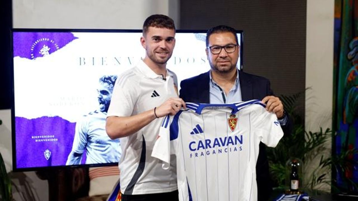 Soberón, junto a Cordero, en la presentación del delantero el año pasado.