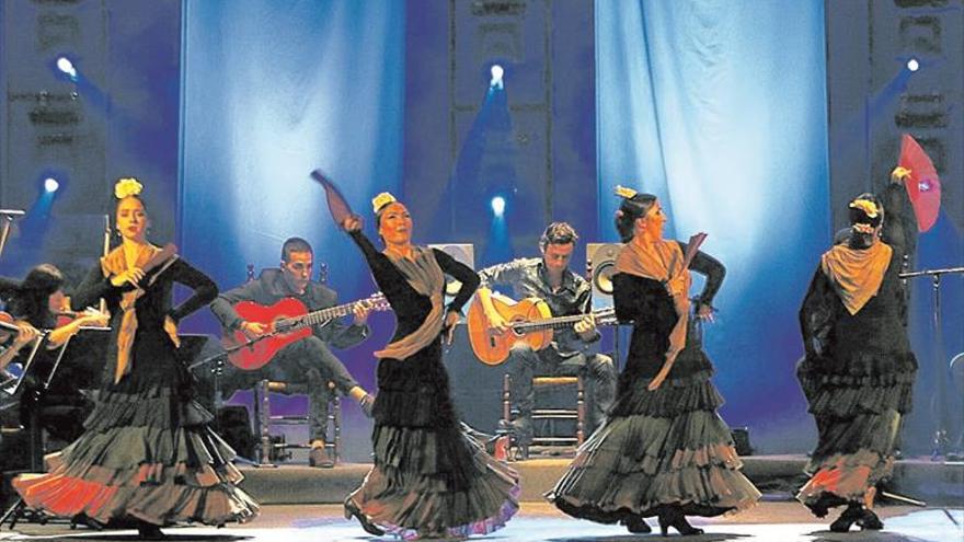 Nules ‘sueña flamenco’ al son de la mágica guitarra de Pedro Navarro