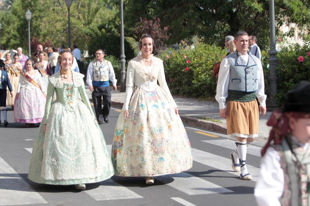 Homenaje a la Senyera de la agrupación de Fallas del Marítim