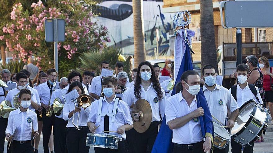 La banda de  la UMP retoma su actividad en la calle