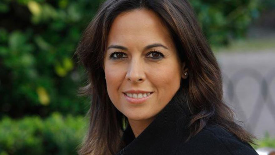 La presentadora del informativo, Mara Torres // R. GROBAS