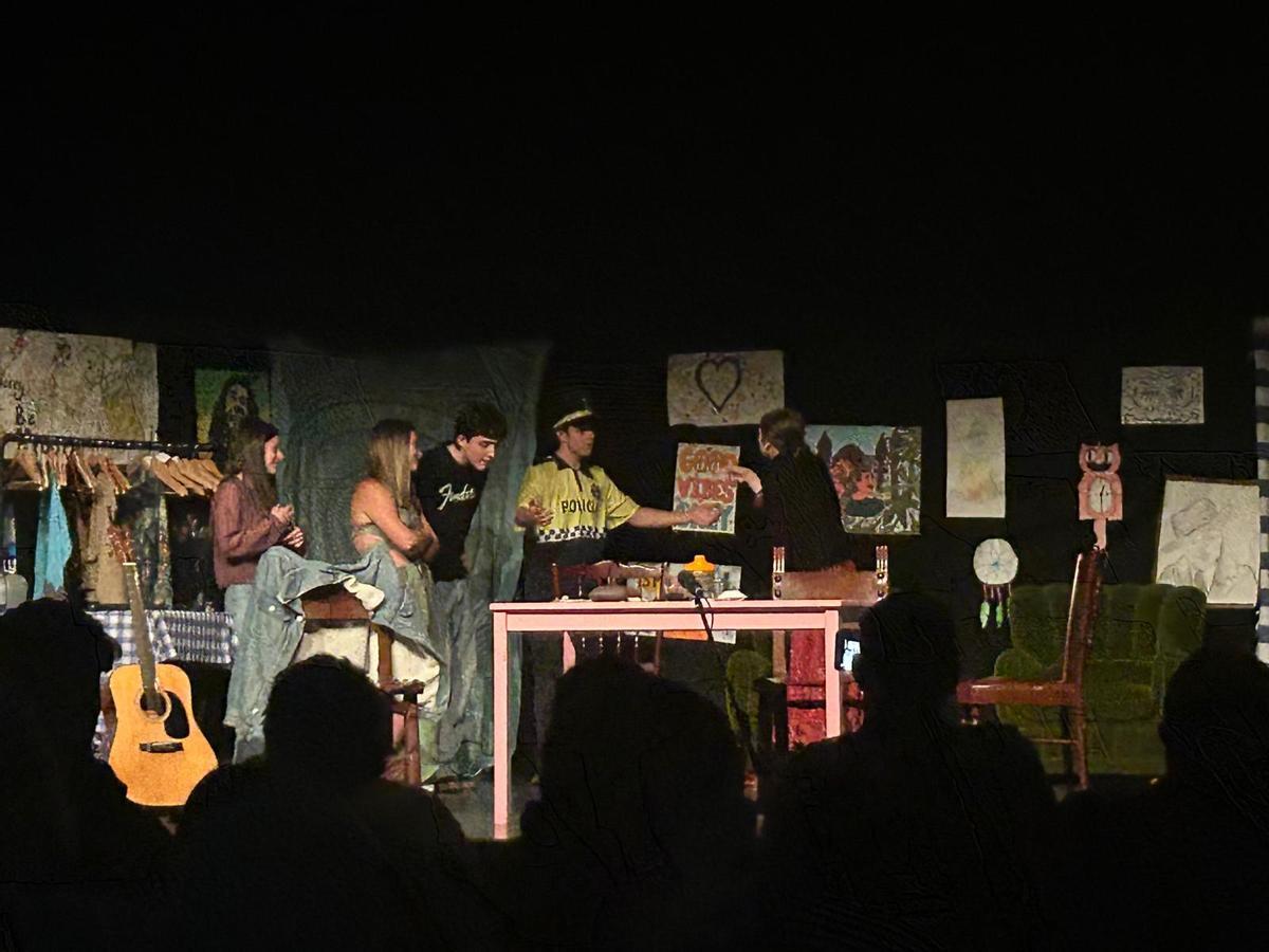 Un momento de la representación de "Bajarse al moro".