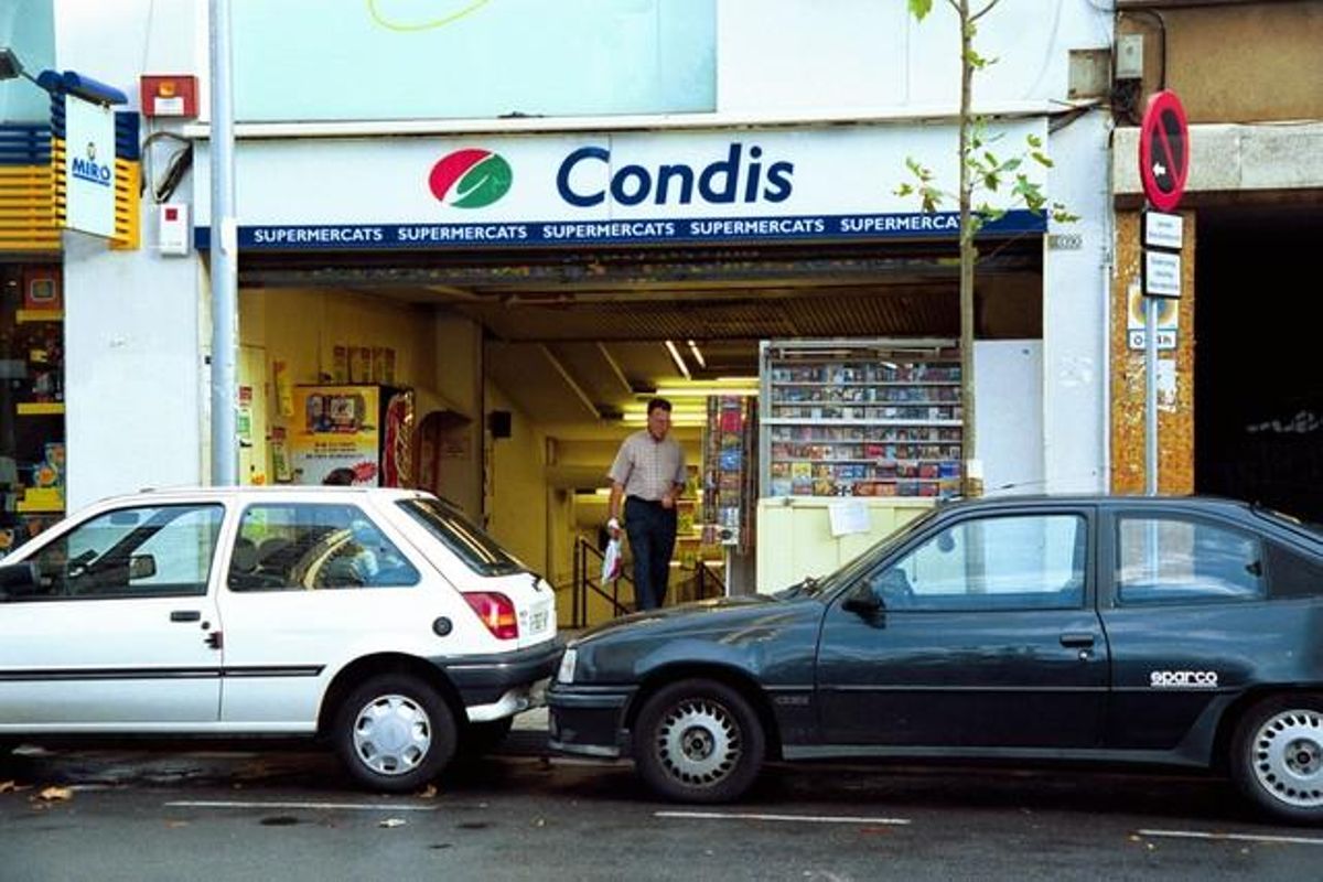 Entrada d’un supermercat Condis de Barcelona.