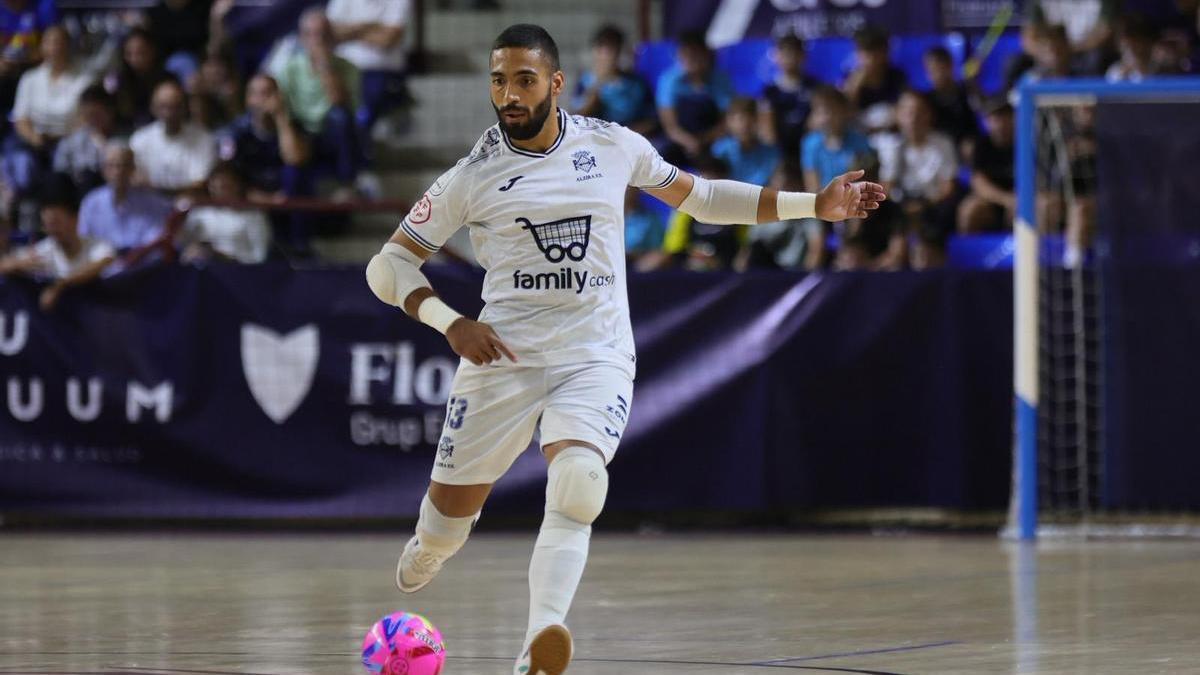 Pereira ha recuperado la titularidad en los dos últimos partidos.