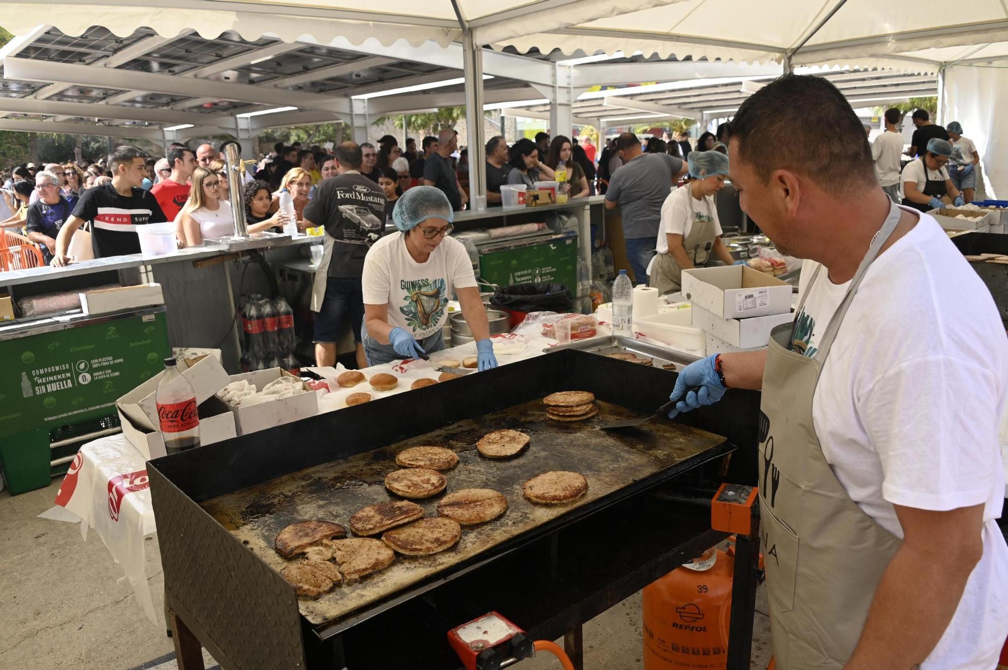 Así ha sido la fiesta de la hamburguesa en Crevillent