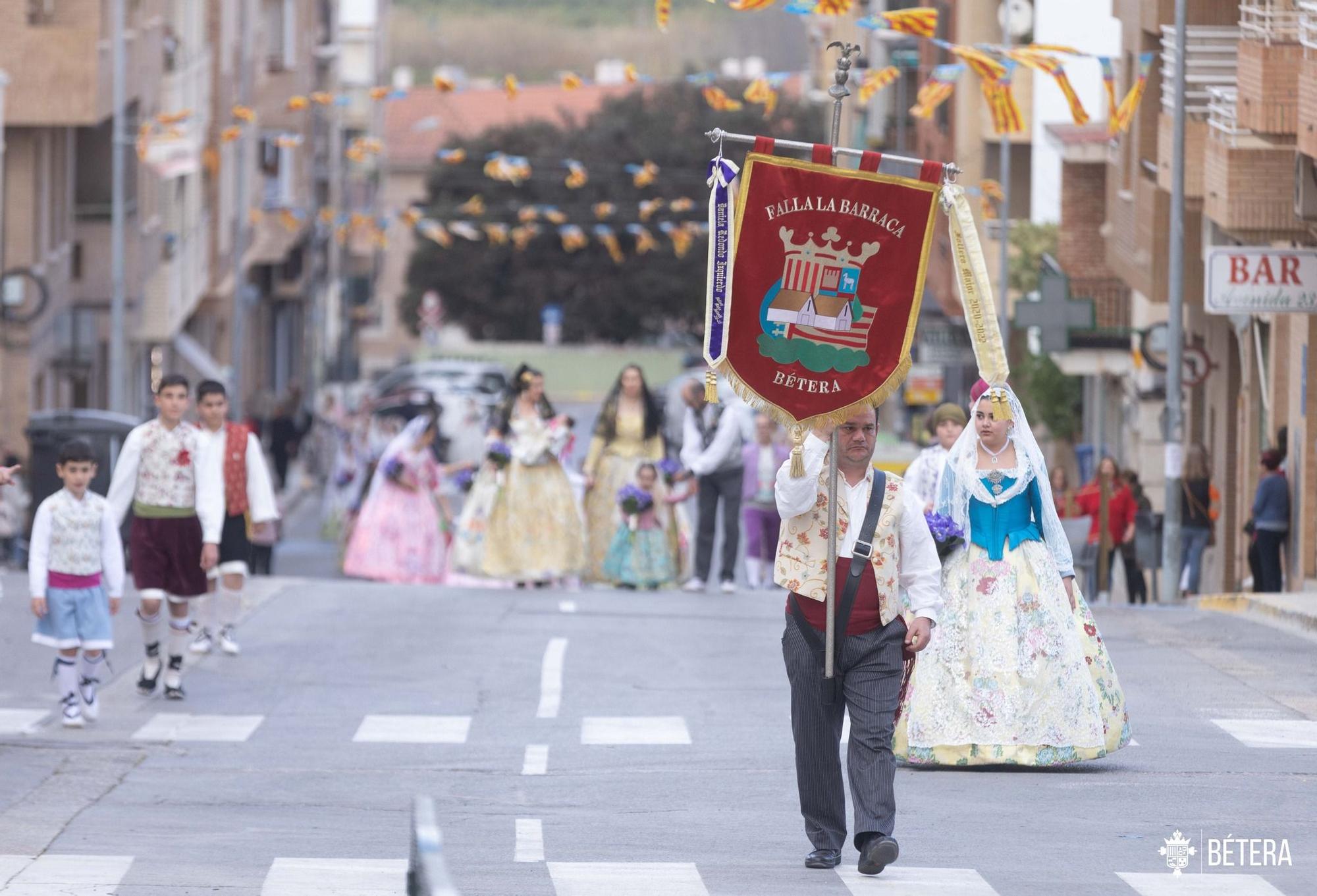 Bétera celebra la Ofrenda a la Mare de Déu de las Fallas de 2023