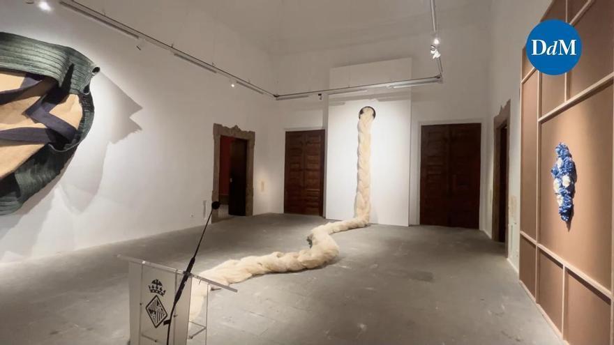 VÍDEO | La exposición ‘A media lumbre’ reúne piezas artesanas de más de 40 artistas