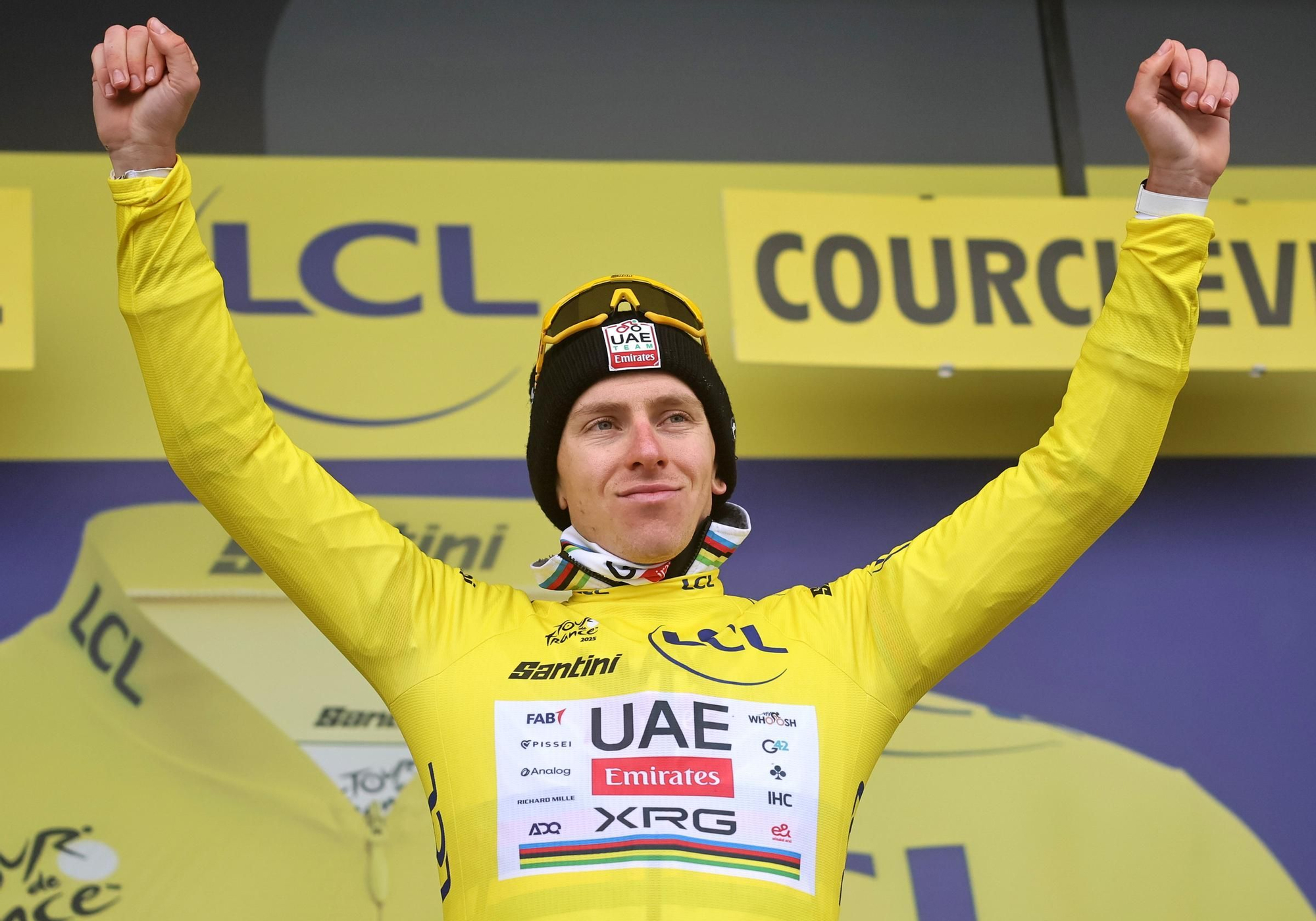 Ben O'Connor conquista el techo del Tour, Pogacar suma y sigue