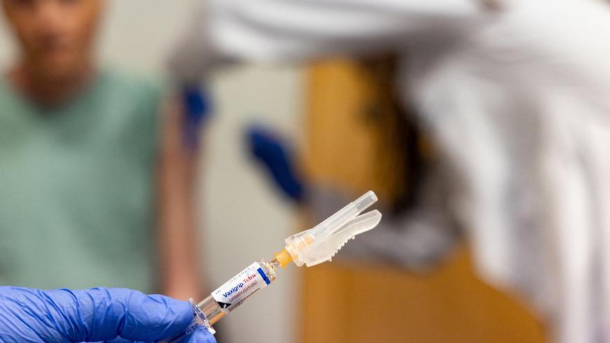 Más de 1,5 millones de andaluces vacunados contra la gripe