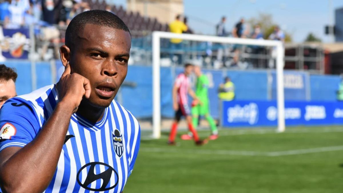 Vinicius Tanque, en un partido reciente del Atlético Baleares.