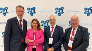 Anuncio de la designación de Barcelona como sede del Congreso Europeo de la FIATA.