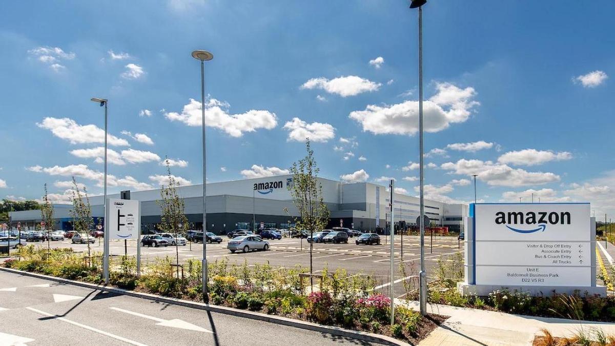 Sede de Amazon en el Baldonnell Business Park de Dublín, propiedad de Amancio Ortega