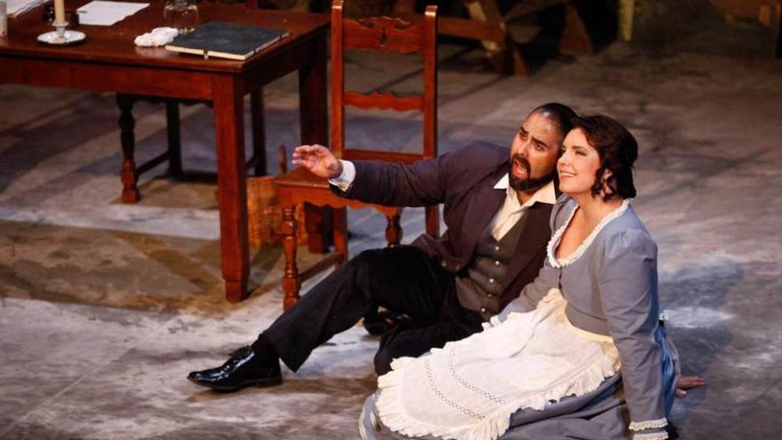 El Jovellanos recibe a &quot;La Bohème&quot; gijonesa creada por el Opera Studio