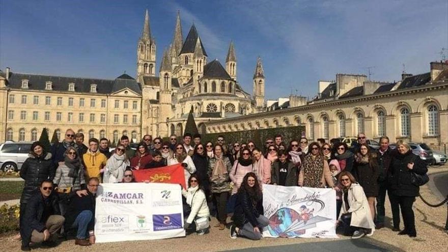 El grupo viajeros almendralejo, en normandía