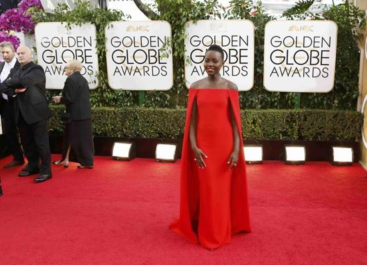 Lupita Nyong’o, amb un disseny en vermell de Ralph Lauren.