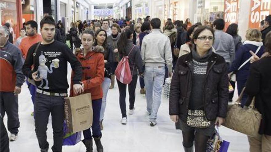 El centro comercial &#039;El Faro&#039; de Badajoz sobrepasa los 2,5 millones de visitantes desde su apertura