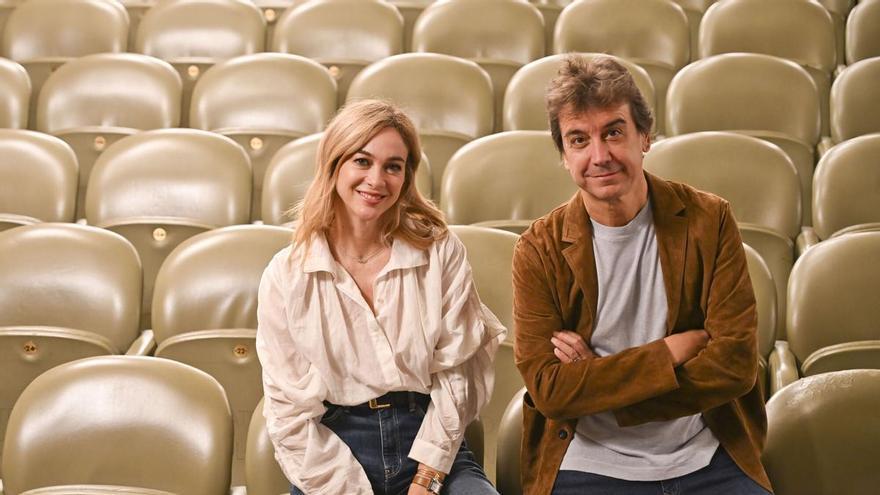 Los actores Marta Hazas y Javier Veiga suben los problemas de pareja a las tablas de A Coruña: "No hay tanta diferencia entre discutir de verdad o de mentira"