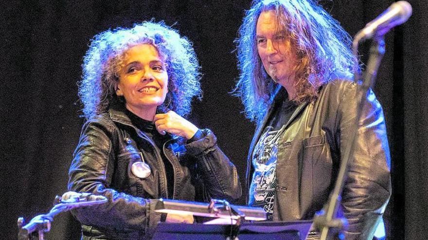 La pianista Margarita Galván y el músico Carlos Catana. | |  PABLO ESPANTALEÓN