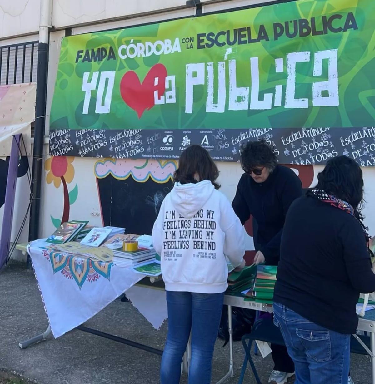 Un momento durante las jornadas en el CEIP Fernán Pérez de Oliva.
