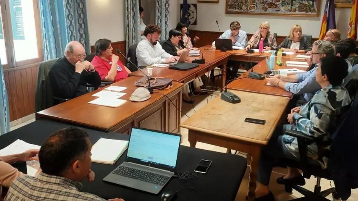 Un pleno del ayuntamiento de Bunyola, en una imagen de archivo