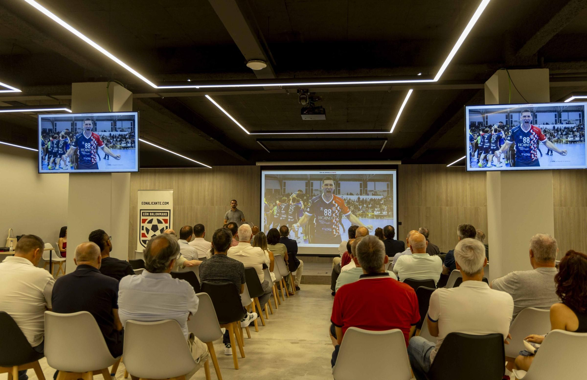El Horneo Eón pone a la venta los abonos a partir de 100 euros