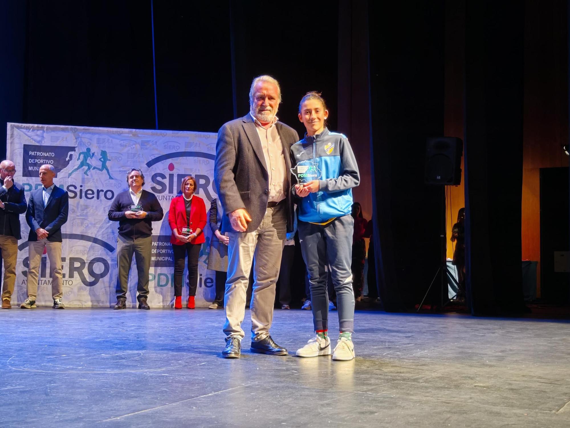 Siero premia el esfuerzo de una vida saludable: así fue la Gala del Deporte