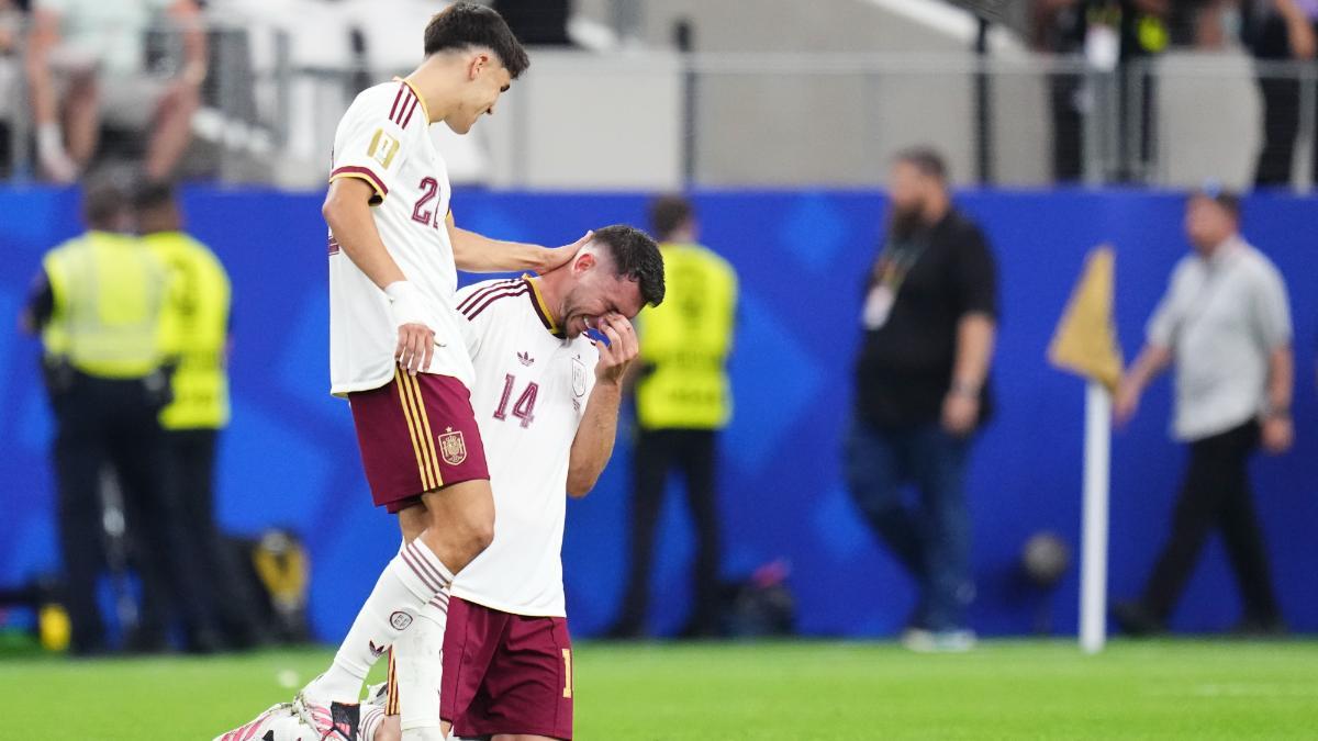 Laporte y Cubarsí, la mejor pareja de centrales del Mundial