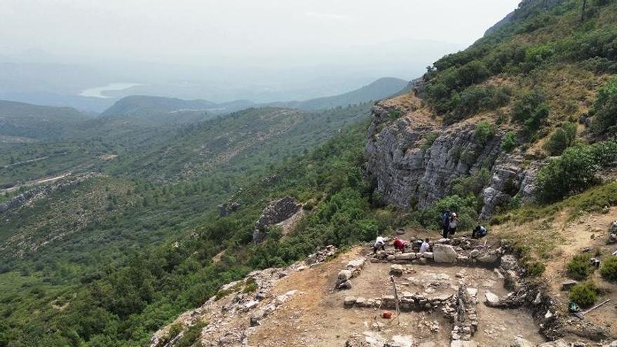 Finalizan las excavaciones arqueológicas en el poblado ibérico de Yátova tras una década de trabajos