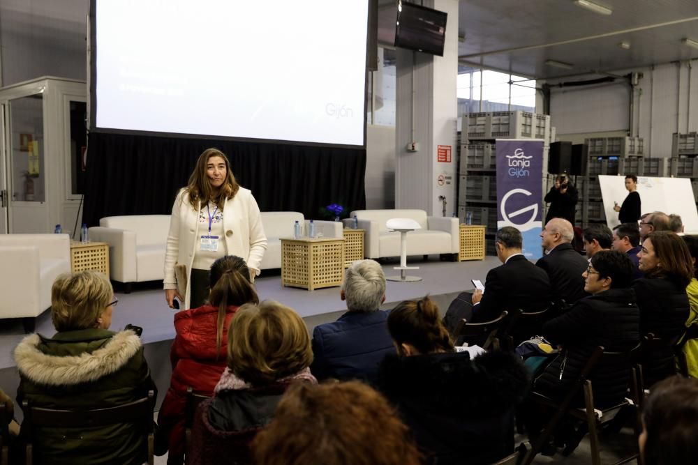 Coloquio mujeres del sector pesquero