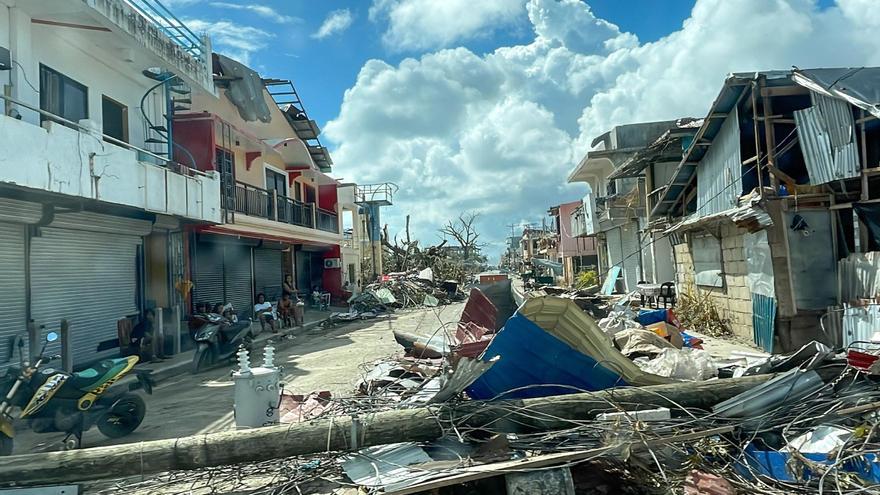 El tifón Rai deja ya 169 fallecidos en Filipinas