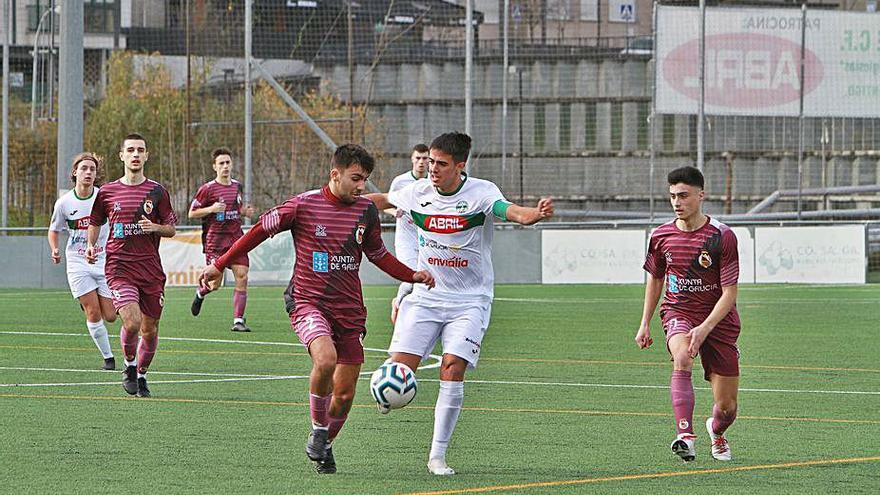 El Pabellón CF, en un partido contra el CD Conxo. |  // IÑAKI OSORIO