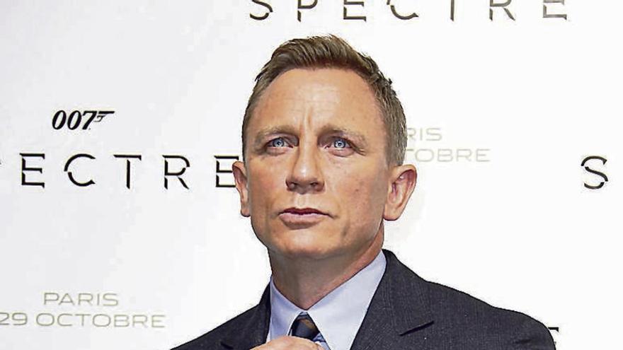 El actor Daniel Craig, en la &#039;première&#039; de &quot;Spectre&quot; en París. // Efe