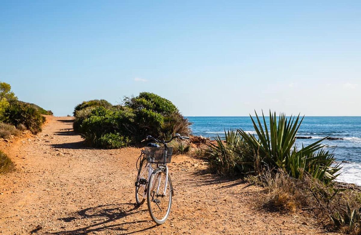 La geografía de Oropesa del Mar lo convierten en un destino perfecto para el turismo activo.