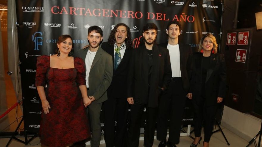 Los integrantes de Arde Bogotá, distinguidos como Cartageneros del Año